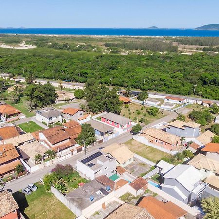 Refugio Tropical Casa De Praia Com Piscina Aquecida E 4 Suites E Garagem 3 Carros, 800 Mtrs Da Praia Internet 700 Mbps, Condominio Privado Com Pista De Skate , Quadra De Futevolei , Campos E Quadras De Futebol! 카보프리우 외부 사진